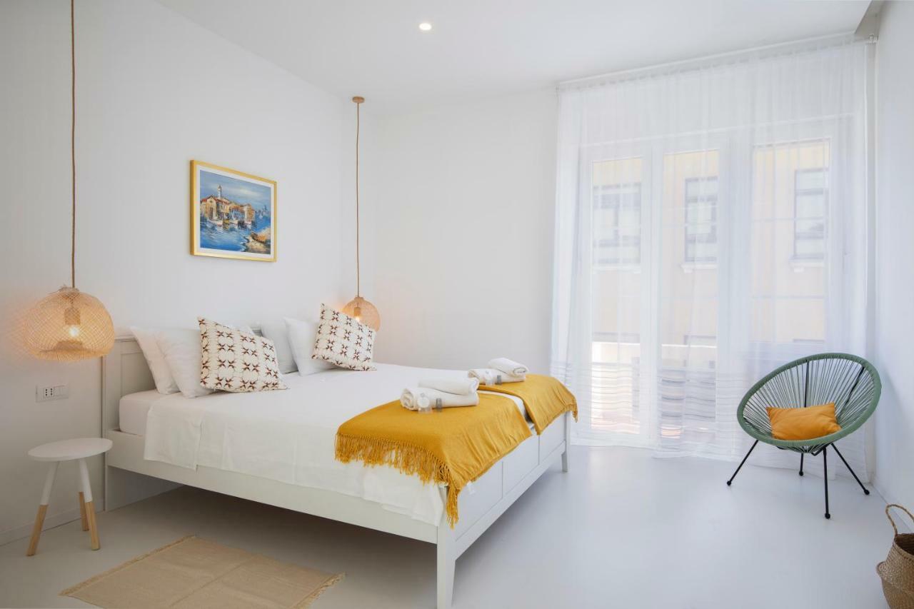 Twins Idola Apartments Pula Luaran gambar